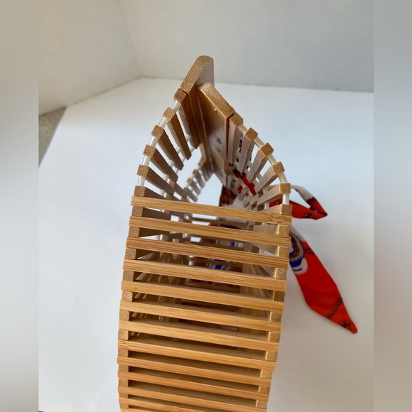 🎉Host Pick🎉 Like New Vintga Bamboo Purse W/ Scarf - Picture 8 of 9